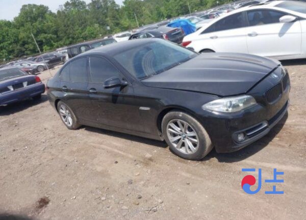 2016 BMW 520d xDrive Black — WBA5E7107GG159451 - Image 4
