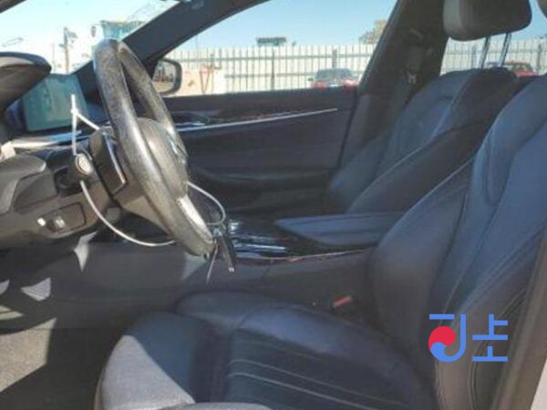 2017 BMW 520d xDrive White — WBAJC5105HG850276 - Image 6