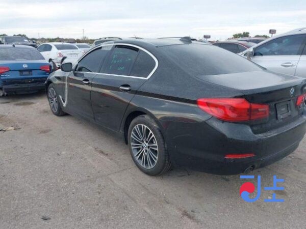 2017 BMW 520d xDrive Black — WBAJC5101HG850730 - Image 2