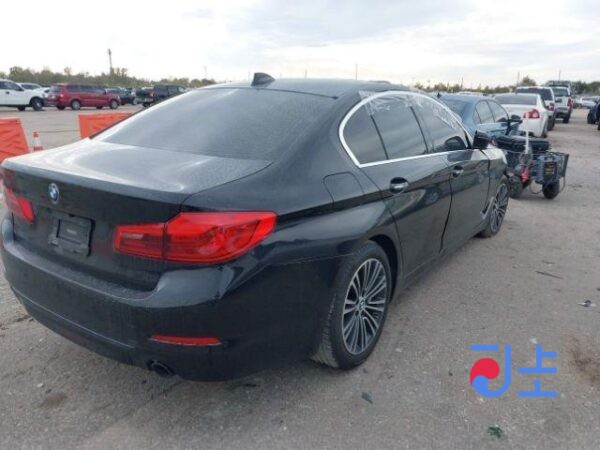 2017 BMW 520d xDrive Black — WBAJC5101HG850730 - Image 3