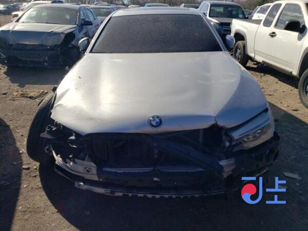 2017 BMW 530d Gray — WBAJC9101HG471461 - Image 5