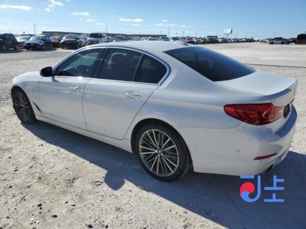 2017 BMW 520d White — WBAJC3109HG992862 - Image 2