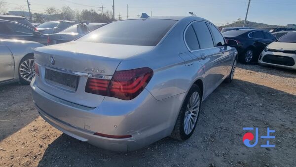 2013 BMW 730Ld xDrive Silver — WBAYC4105DDZ75038 - Image 3