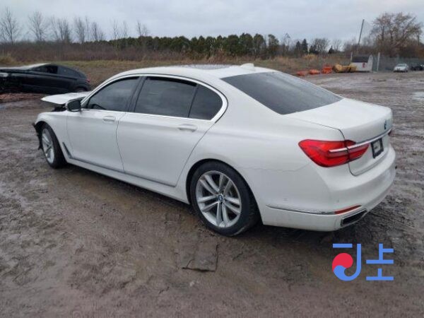 2016 BMW 730d xDrive White — WB7C4101GG640115 - Image 2