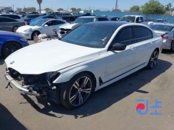 2016 BMW 730d xDrive White — WB7C4103GG640780