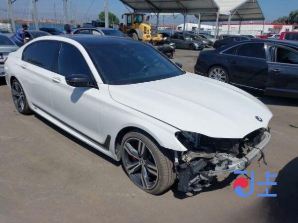 2016 BMW 730d xDrive White — WB7C4103GG640780 - Image 4