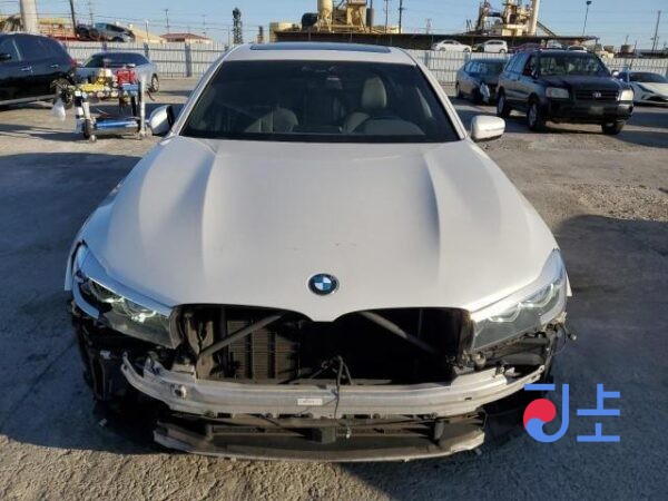 2019 BMW 740Ld xDrive M Sport White — WBA7V6100LGF98152 - Image 5