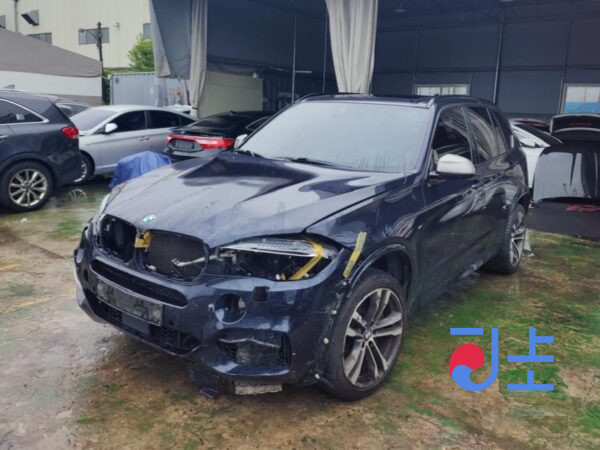 2015 BMW X5 M50d Blue — WBAKS8102F0M50464