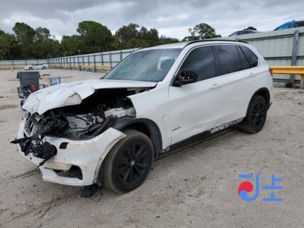 2015 BMW X5 xDrive30d WHITE — WBAKS410XF0H59692