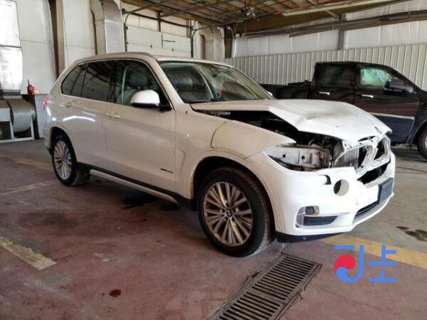 2016 BMW X5 xDrive40d WHITE — WBAKS6108G0N64264 - Image 4