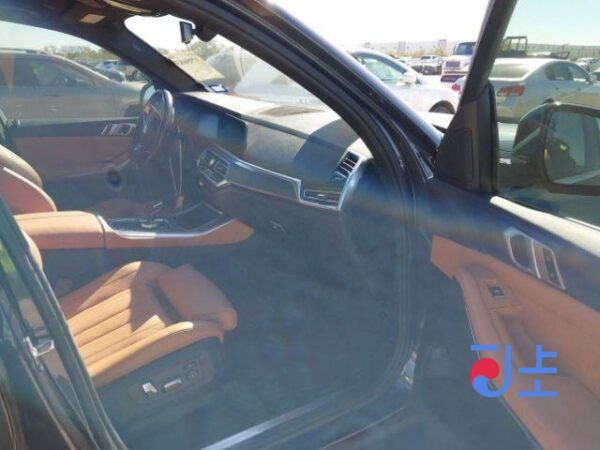 2019 BMW X5 30d xDrive Blue — WBACV6105LLK24445 - Image 5