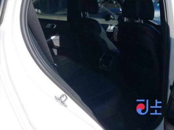 2020 BMW X5 xDrive30d M Sport White — WBACV6109L9C25968 - Image 7