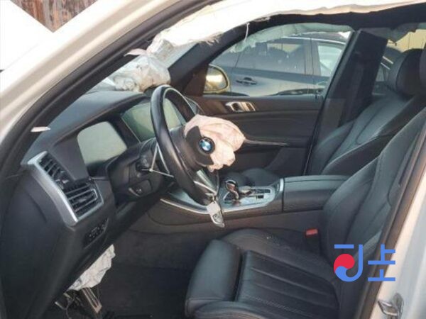 2022 BMW X5 xDrive30d WHITE — WBAJUB101N9N02957 - Image 7