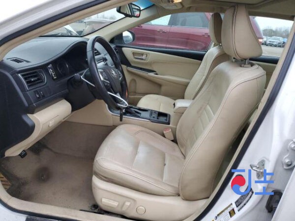 Toyota Camry 2015 Hybrid White — AVV50-1051743 - Image 7