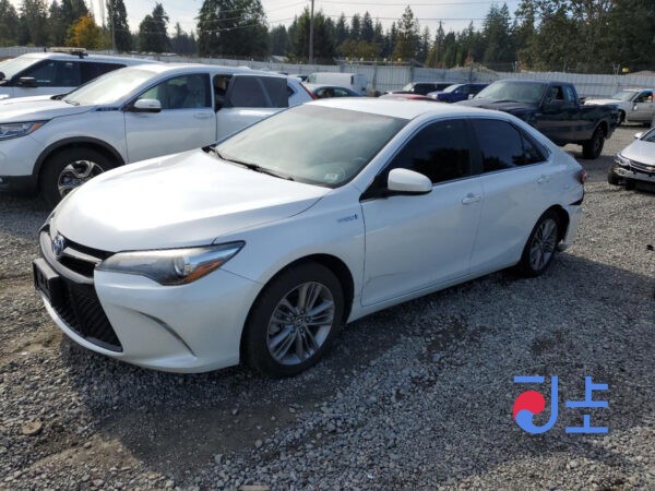 Toyota Camry 2016 White — AVV50-1055642