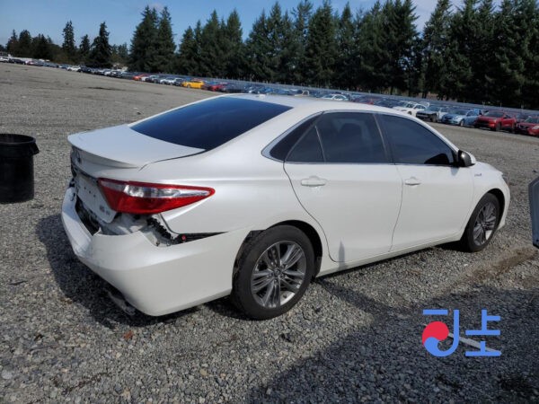 Toyota Camry 2016 White — AVV50-1055642 - Image 3