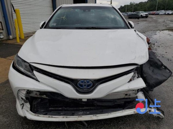 Toyota Camry 2017 Hybrid White — AXVH70-1011953 - Image 5