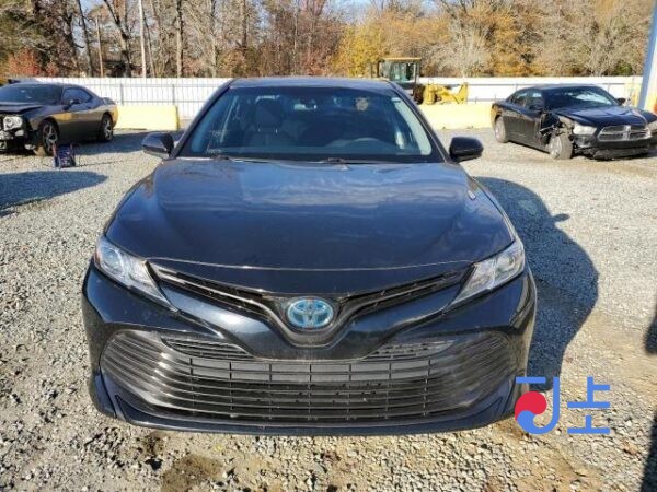 Toyota Camry 2018 Hybrid Black — AXVH70-1031435 - Image 6