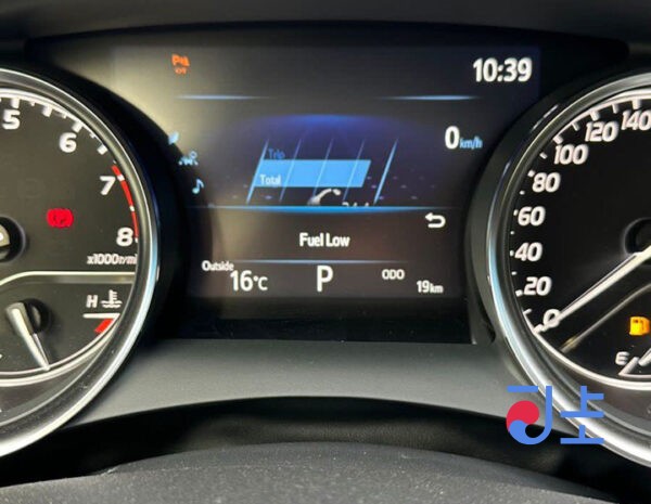 Toyota Camry 2023 Black 3.5L V6 — JTNBZ3HK003031863 - Image 10