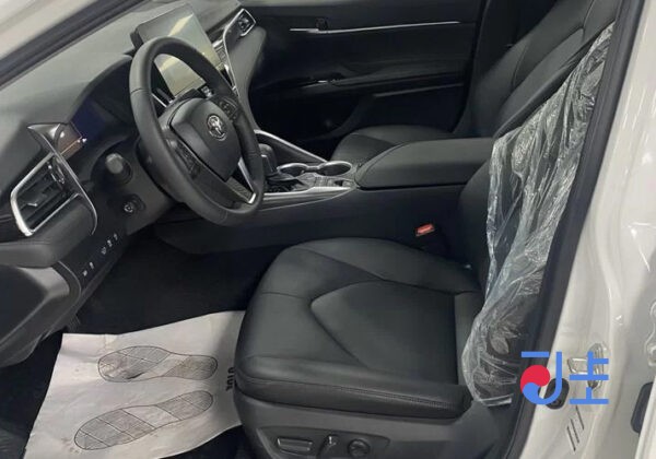Toyota Camry 2023 White 3.5L V6 — JTNBZ3HK403031915 - Image 4