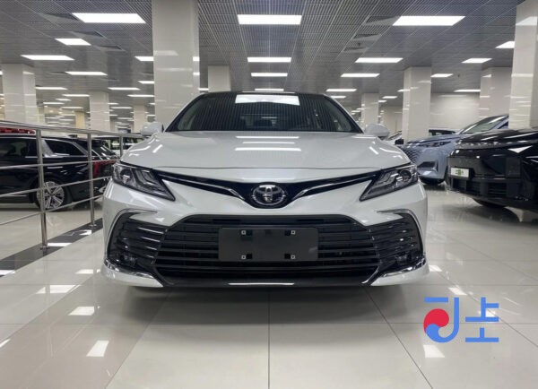 Toyota Camry 2023 White 3.5L V6 — JTNBZ3HK403031915 - Image 5