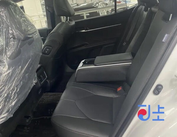 Toyota Camry 2023 White 3.5L V6 — JTNBZ3HK403031915 - Image 7