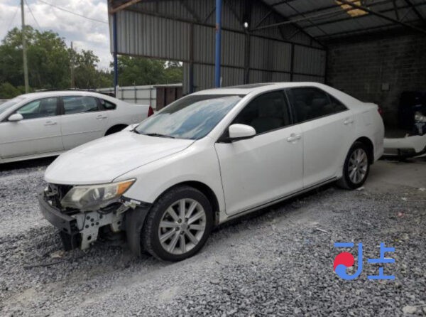 Toyota Camry 2013 White — 4T1BK1FKXDU525479
