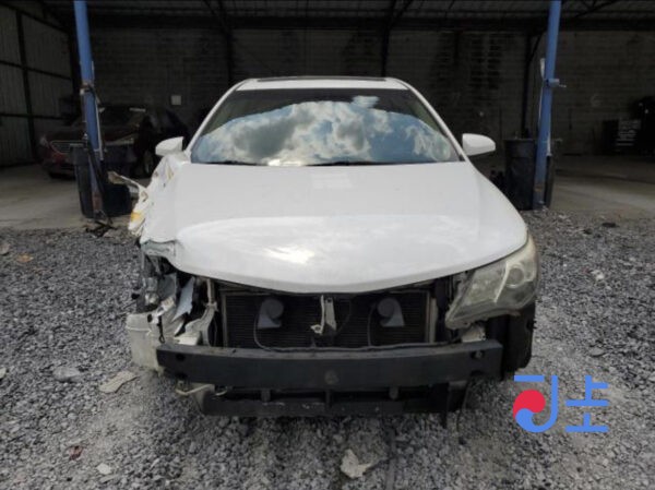 Toyota Camry 2013 White — 4T1BK1FKXDU525479 - Image 5