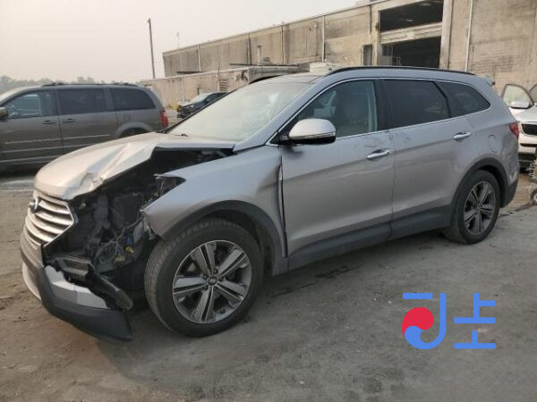 2016 Hyundai SantaFe Gray - KMHSW81UDGU646644