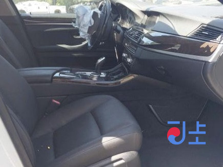 2014 BMW 5-Series 520d xDrive White — WBA5B9103ED567092 - Image 6