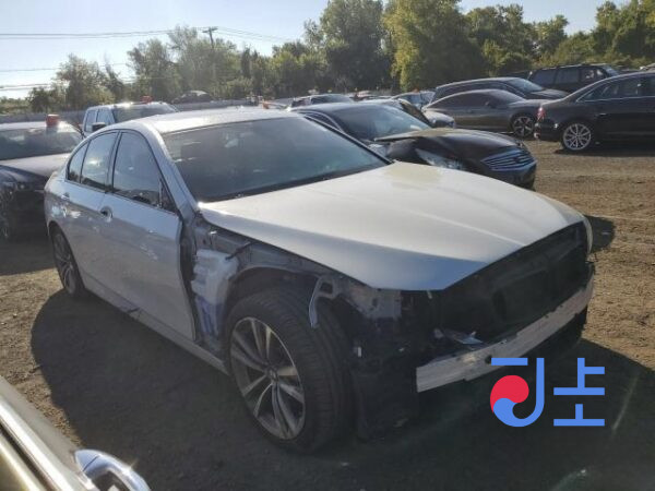 2016 BMW 5-Series 520d White — WBA5E5108GG200500 - Image 5