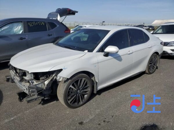 2017 Toyota Camry White — JTNB11HK8J3037214