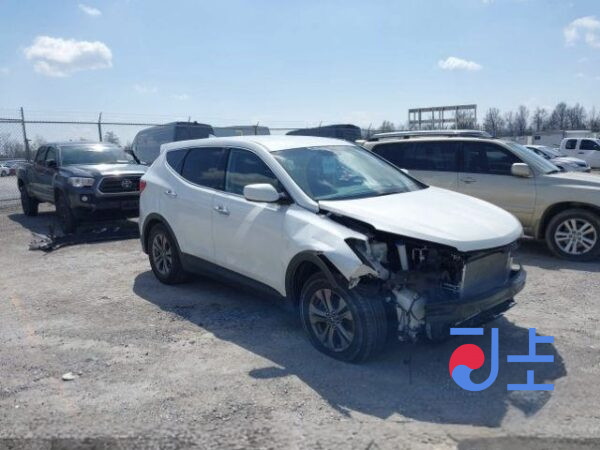 2016 Hyundai SantaFe White - KMHSW81UBHU740457 - Image 5