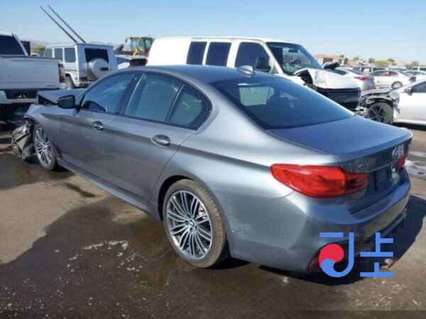 2017 BMW 5-Series 520d xDrive Gray — WBAJC5103HG858926 - Image 3