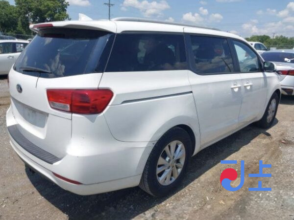 2015 Kia Carnival White - KNAMC81ABFS068534 - Image 4