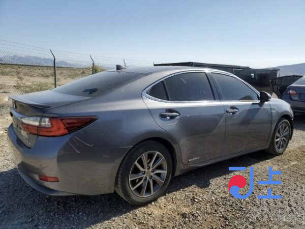 2015 Lexus ES300H Gray — JTHBW1GG5G2114640 - Image 4
