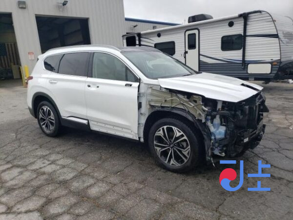 2019 Hyundai SantaFe White - KMHS581ABLU219303 - Image 5