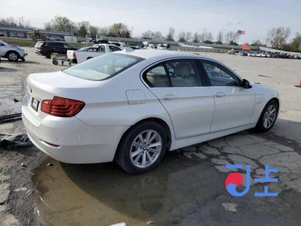 2014 BMW 5-Series 520d White — WBA5C3104ED047711 - Image 4