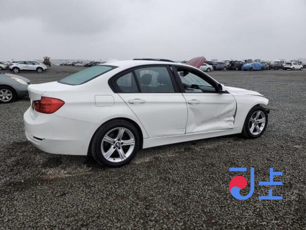 2014 BMW 320d White — WBA3D3101EF894318 - Image 4