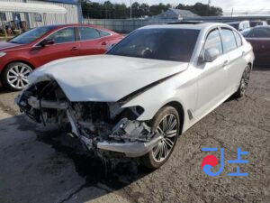 2019 BMW 530i M Sport White — WBAJD3108KB318204
