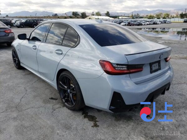 2023 BMW 330e Silver — WBA31FF02PFP17699 - Image 3