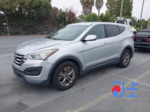 2016 Hyundai SantaFe Silver - KMHSW81UBGU632823