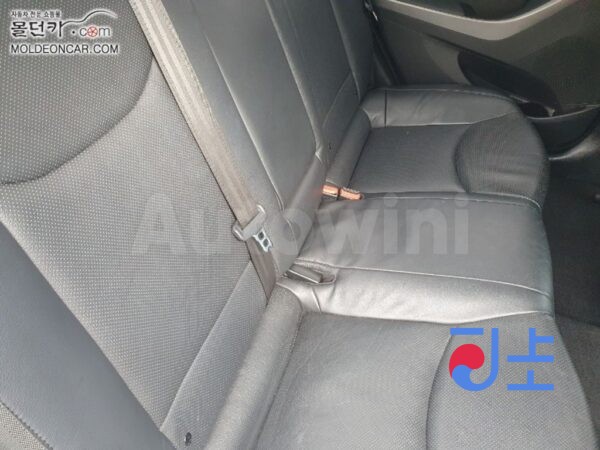 2015 Hyundai The New Avante 1.6 GDi  Mordern - KMHDG41DBFU428513 - Image 6