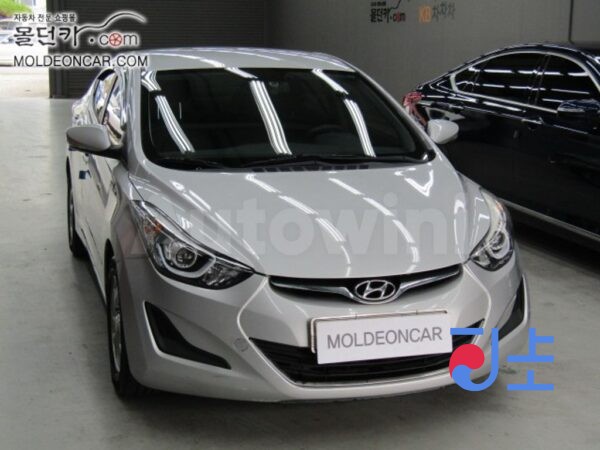 2014 Hyundai The New Avante 1.6 VGT  Style - KMHDG41UBEU173481 - Image 2