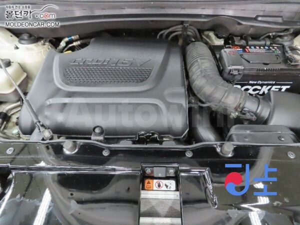 2010 Hyundai Tucson ix Diesel e-VGT R2.0 2WD LX20  Smart   Package - KMHJU81VBBU137832 - Image 6