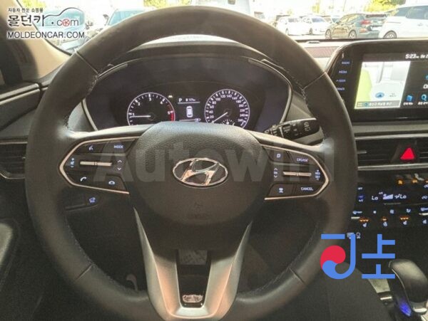 2018 Hyundai SantaFe TM 2.0  Diesel 2WD 5  Seats  Exclusive - KMHS281BBKU002038 - Image 10