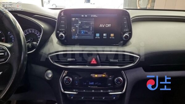 2019 Hyundai SantaFe TM 2.0  Diesel 2WD 5  Seats  Premium - KMHS281BBKU154074 - Image 10