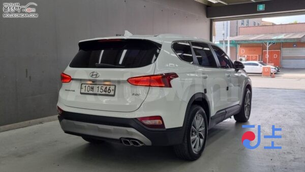 2019 Hyundai SantaFe TM 2.0  Diesel 2WD 5  Seats  Premium - KMHS281BBKU154074 - Image 2