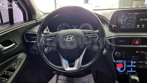 2019 Hyundai SantaFe TM 2.0  Diesel 2WD 5  Seats  Premium - KMHS281BBKU154074 - Image 9