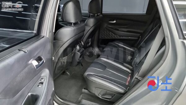 2018 Hyundai SantaFe TM 2.0T 2WD 5  Seats  Exclusive  Special - KMHS381BBKU105929 - Image 8